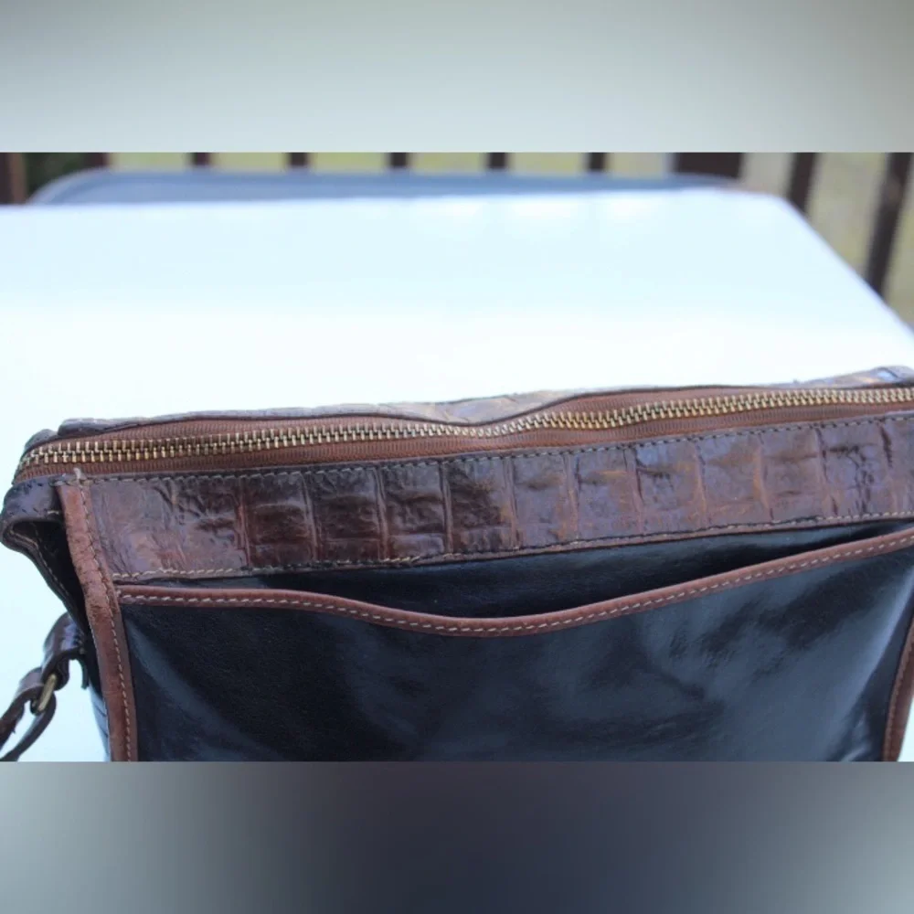 Vintage Brahmin cross body bag